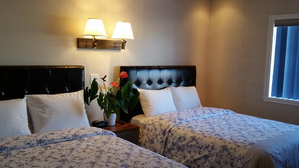 Au Doc Motel Repentigny Szoba fotó